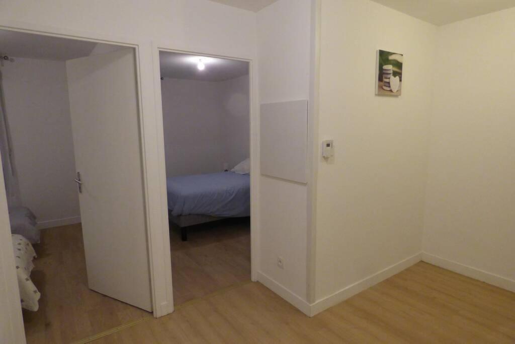 Appartement T3 Spacieux, Renove En 2020 -pkg-metro *